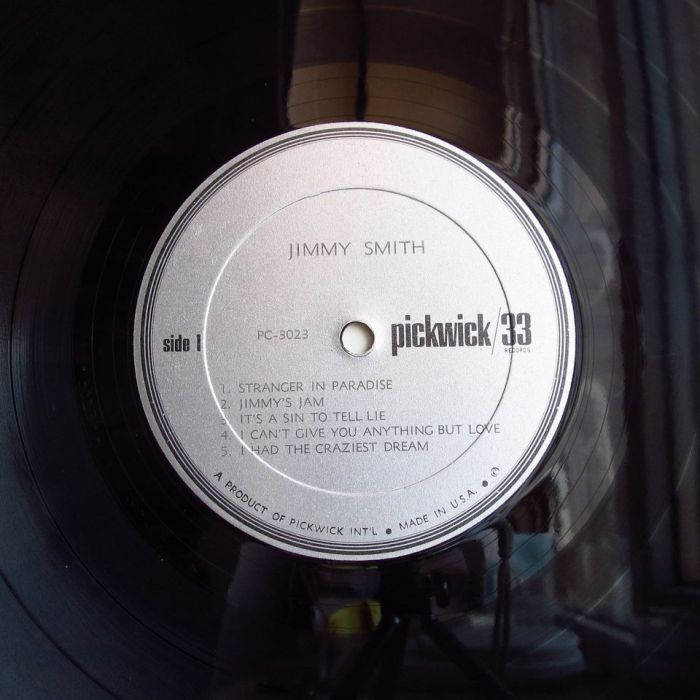Платівка Джиммі Сміт | Jimmy Smith – Swings Along With Stranger In Paradise