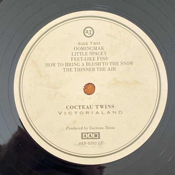 Платівка Cocteau Twins – Victorialand |Близнюки Кокто-Вікторія