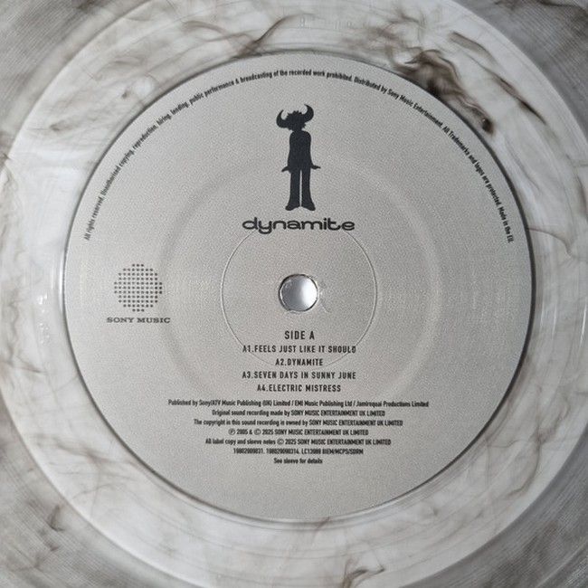 Jamiroquai – Dynamite (2LP + CD, Album, Limited Edition, Reissue, Gatefold, Dynamite Smoke, Promo, V