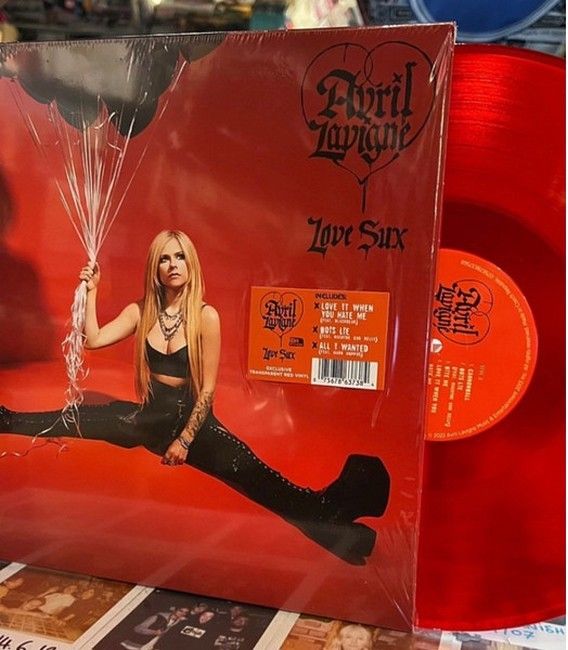 Платівка Avril Lavigne – Love Sux(Red Translucent Vinyl)|Авріл Лавінь-Любов Сукс
