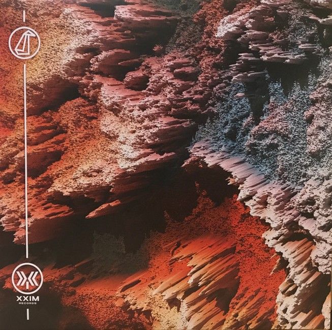 Платівка GoGo Penguin – Between Two Waves|Пінгвін Гоу-Гоу-Між двома хвилями