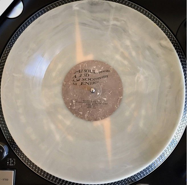 Sevdaliza – The Calling (EP, 12", 33 1/3 RPM, Reissue, White [Snow White] Vinyl)