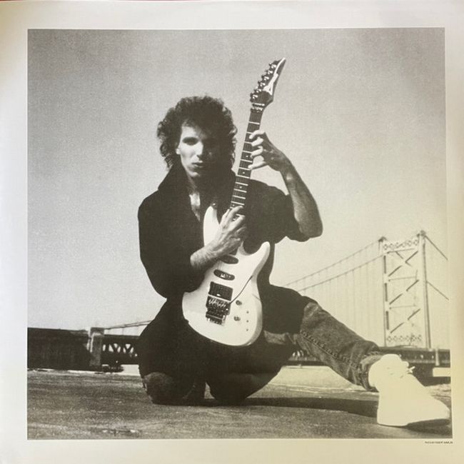 Joe Satriani – Surfing With The Alien (Vinyl)