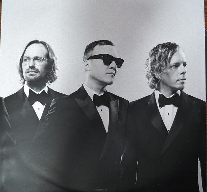 Cage The Elephant – Neon Pill (LP, Album, Gatefold, Vinyl)