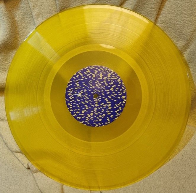 U2 – Zooropa (2LP, Album, Deluxe Edition, Limited Edition, Reissue, Yellow Transparent, 30th Anniversary, Vinyl)
