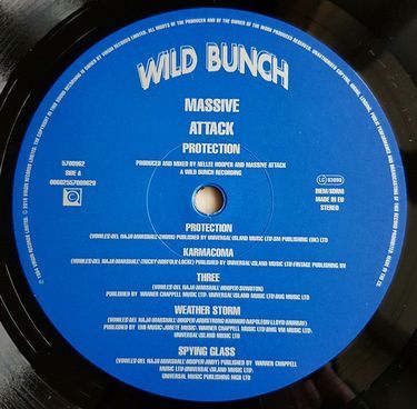 Massive Attack - Protection 
