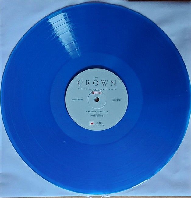 Martin Phipps – The Crown (Season Six Soundtrack) (LP, Album, Limited Edition, Numbered, Stereo, Blue [Royal Blue], 180 gram)