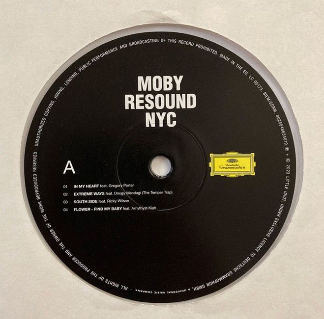 Moby – Resound NYC (2LP, Album, Limited Edition, Stereo, Clear [Crystal Clear])